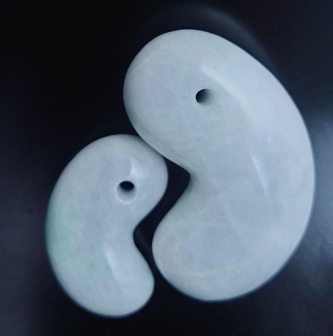 糸魚川翡翠　勾玉　親子セット　超大玉