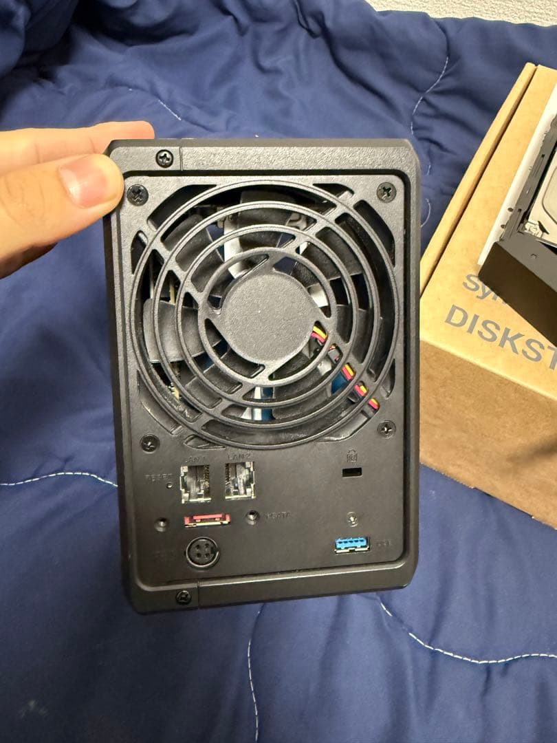 美品Synology DS720+