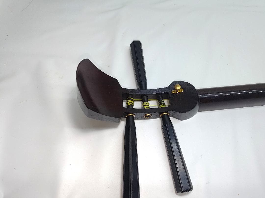 三味線中棹 本体破れあり　 紅木 金細　二本溝　東さわり　子持ち綾杉