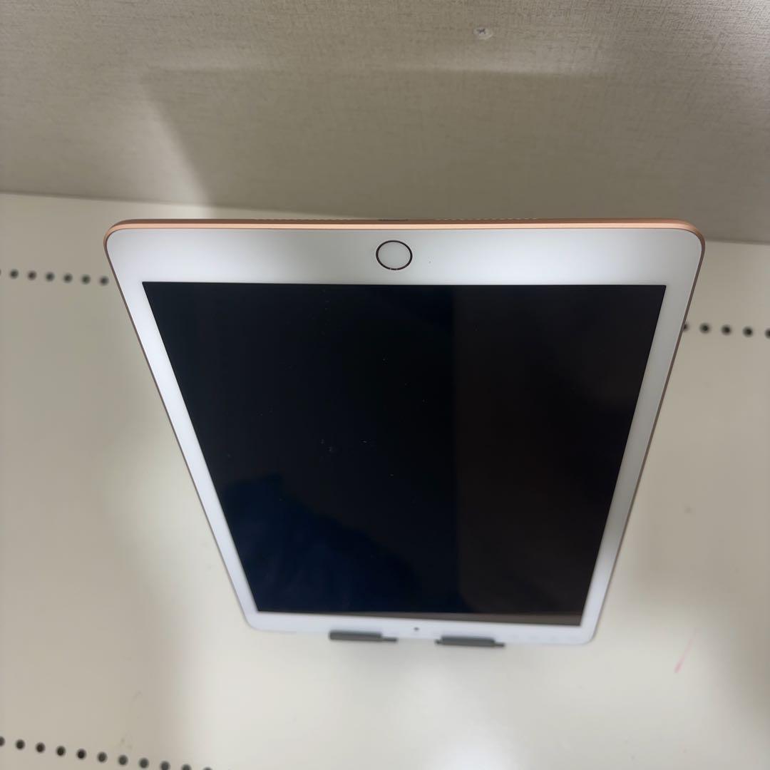 バッテリー良好　早い者勝ち　iPad 第8世代　 32GB Cellular