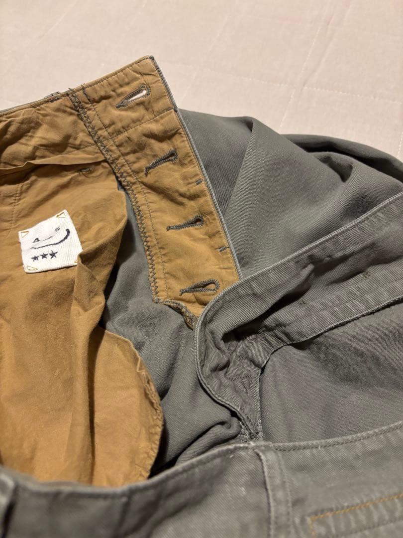 45R カーキー　パンツ　レディース