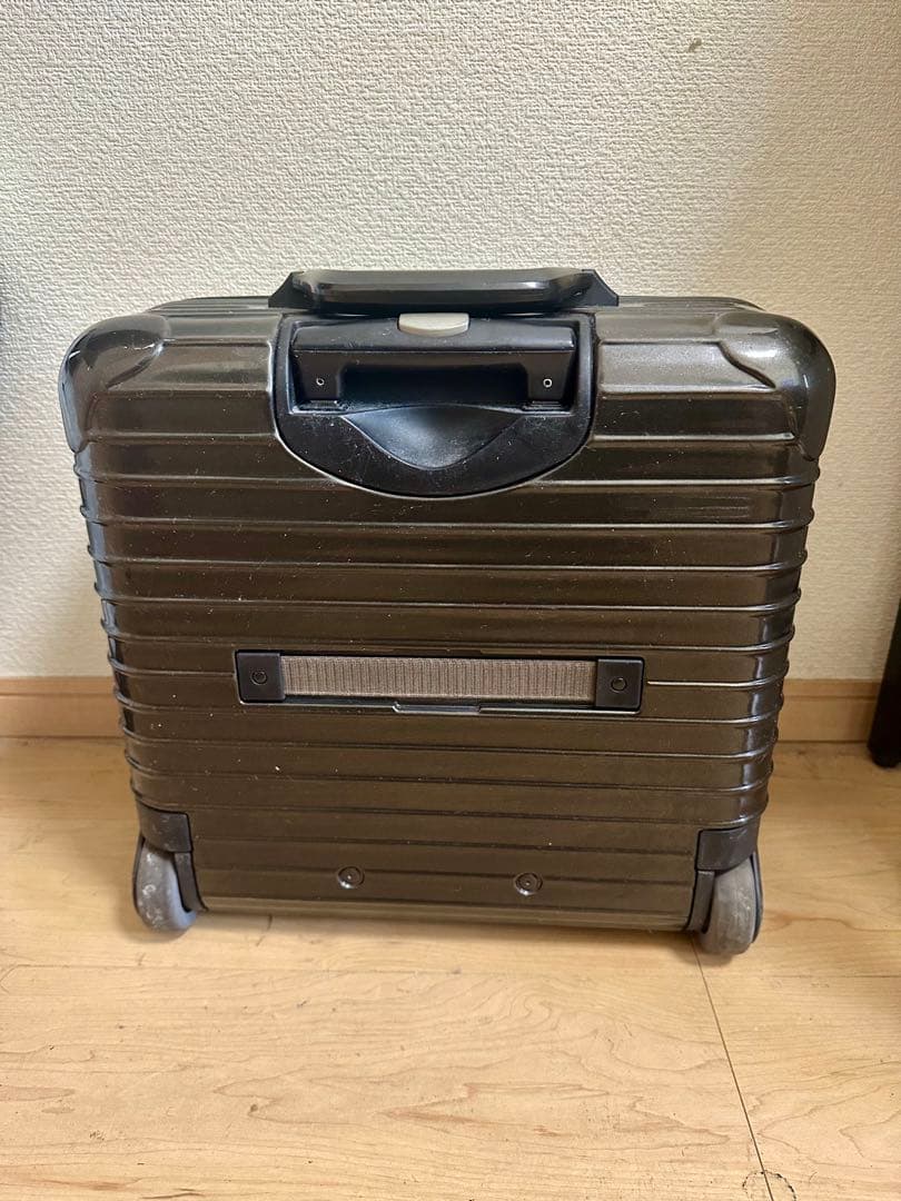 リモワ キャリーケース