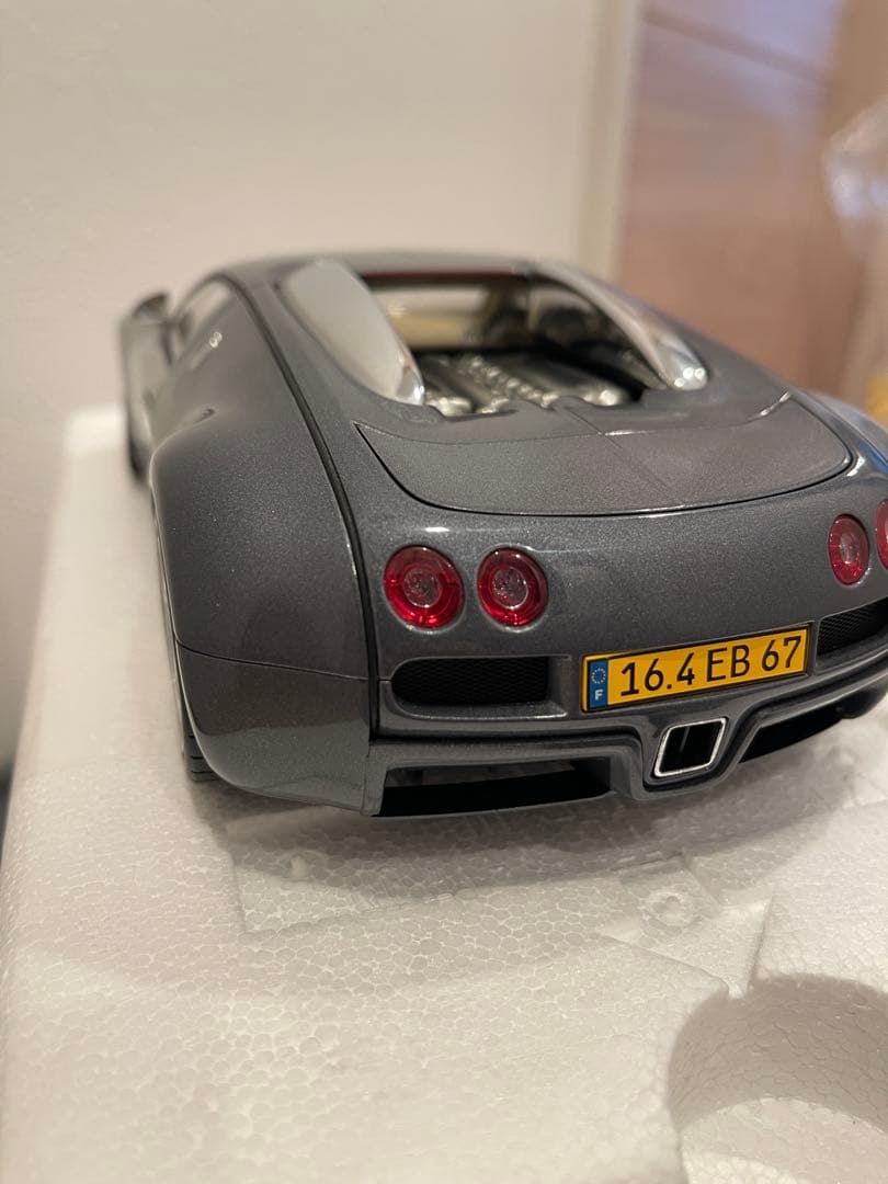 AUTOart モデルカー ブガッティ ヴェイロン 1/18 美品