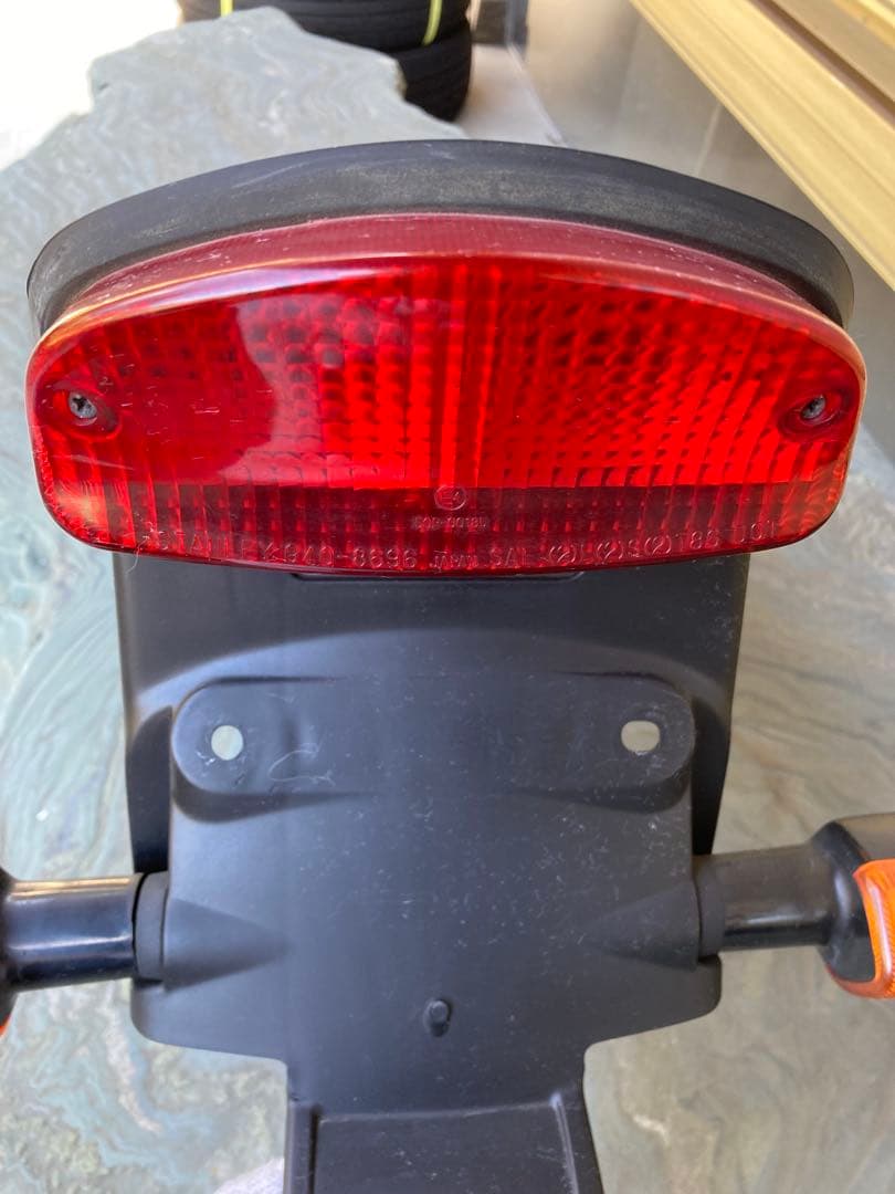 X*i様 ホーネット250 純正 リアフェンダー テールランプ ウインカー MC