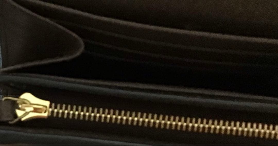 グッチ オフィディア 二つ折り財布 国内正規店購入品