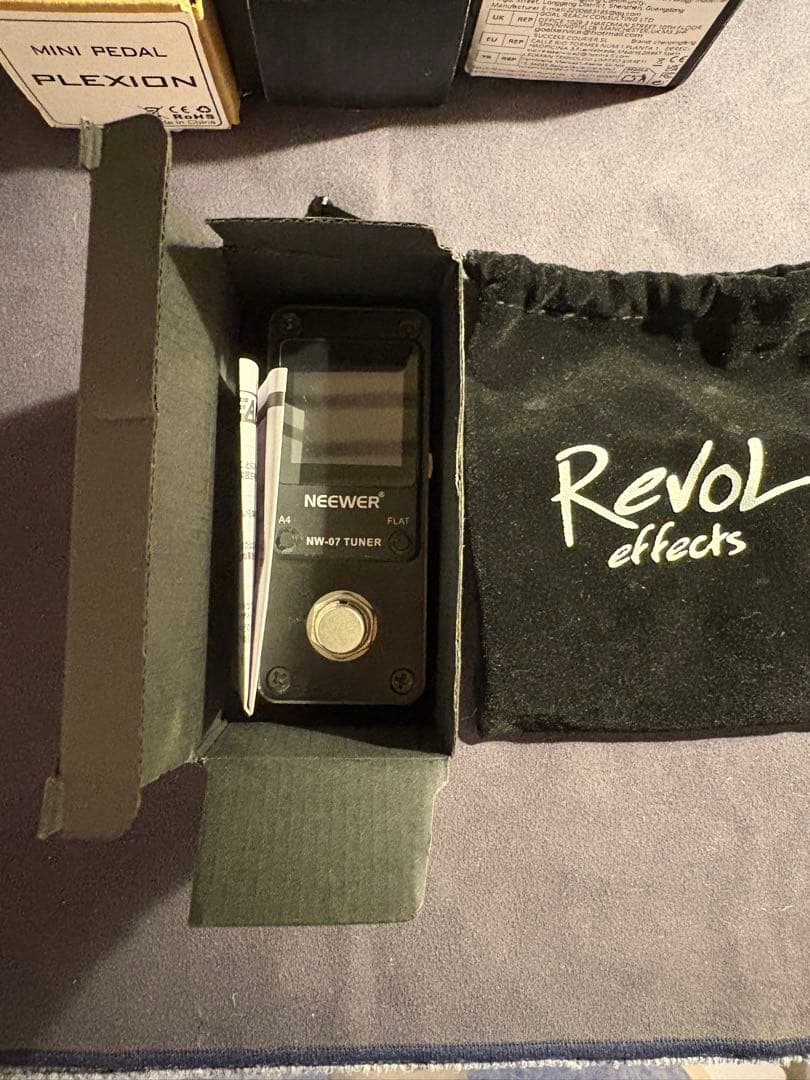 ギターエフェクター4点セット　箱付き