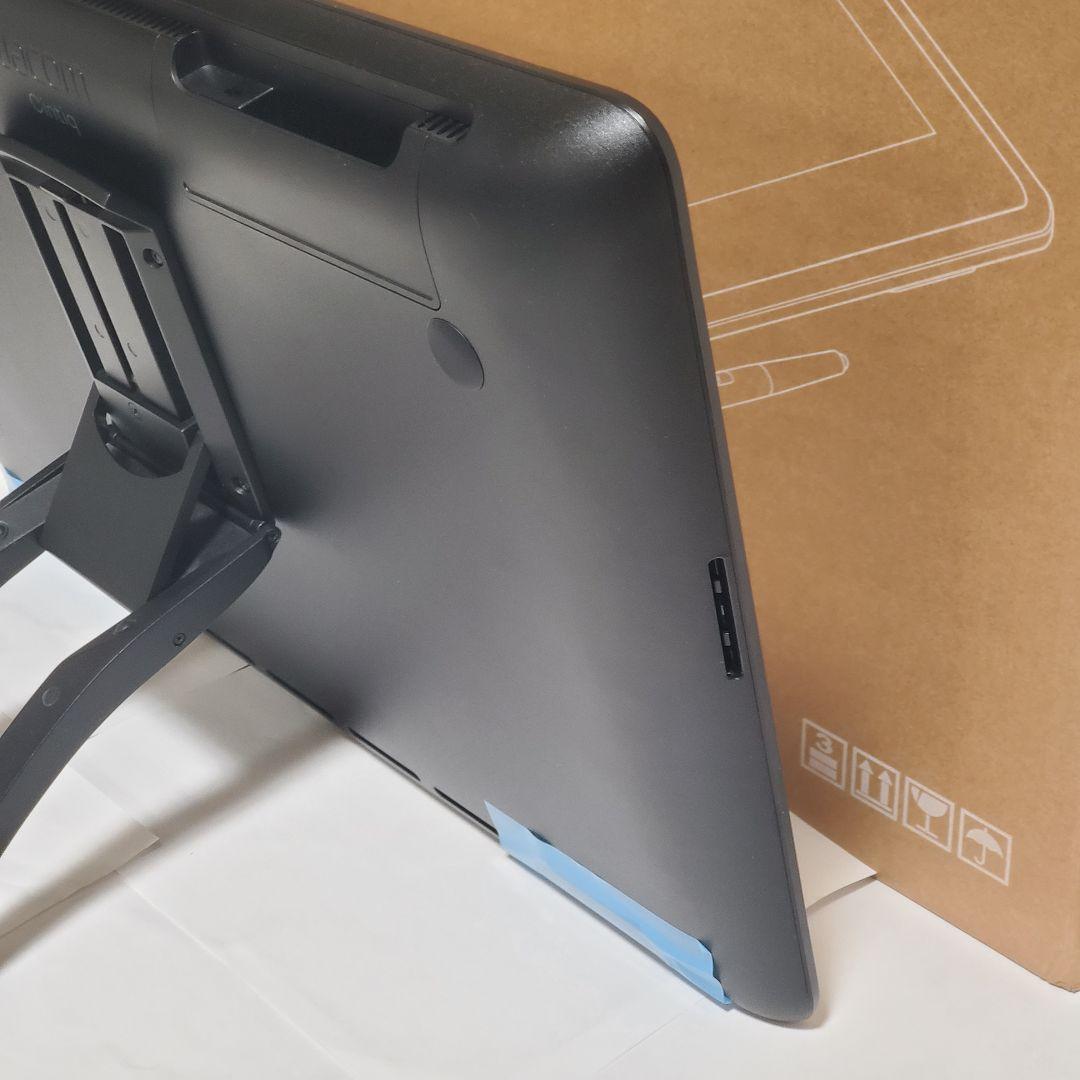 ワコム液タブ【21.5インチ】※外箱付き（内箱、ガイド付属無し）