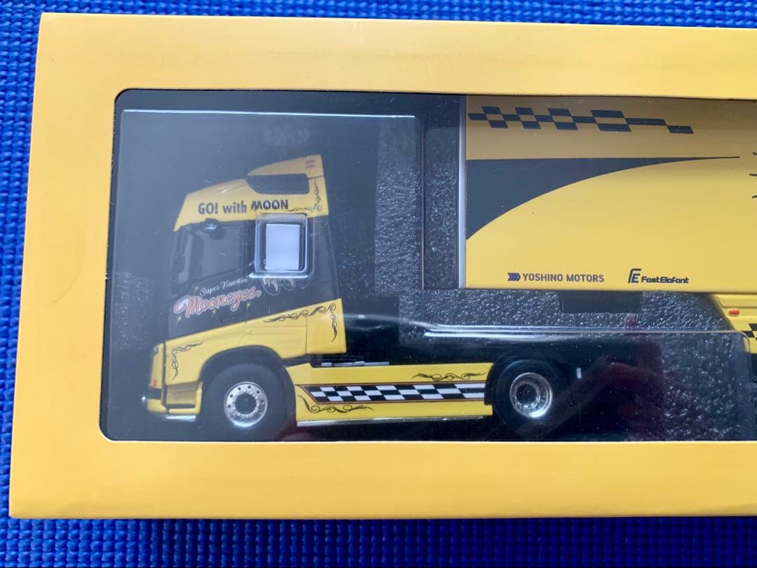 ☆【未開封】Fast Elefant x MOON Volvo FH4 トレーラ