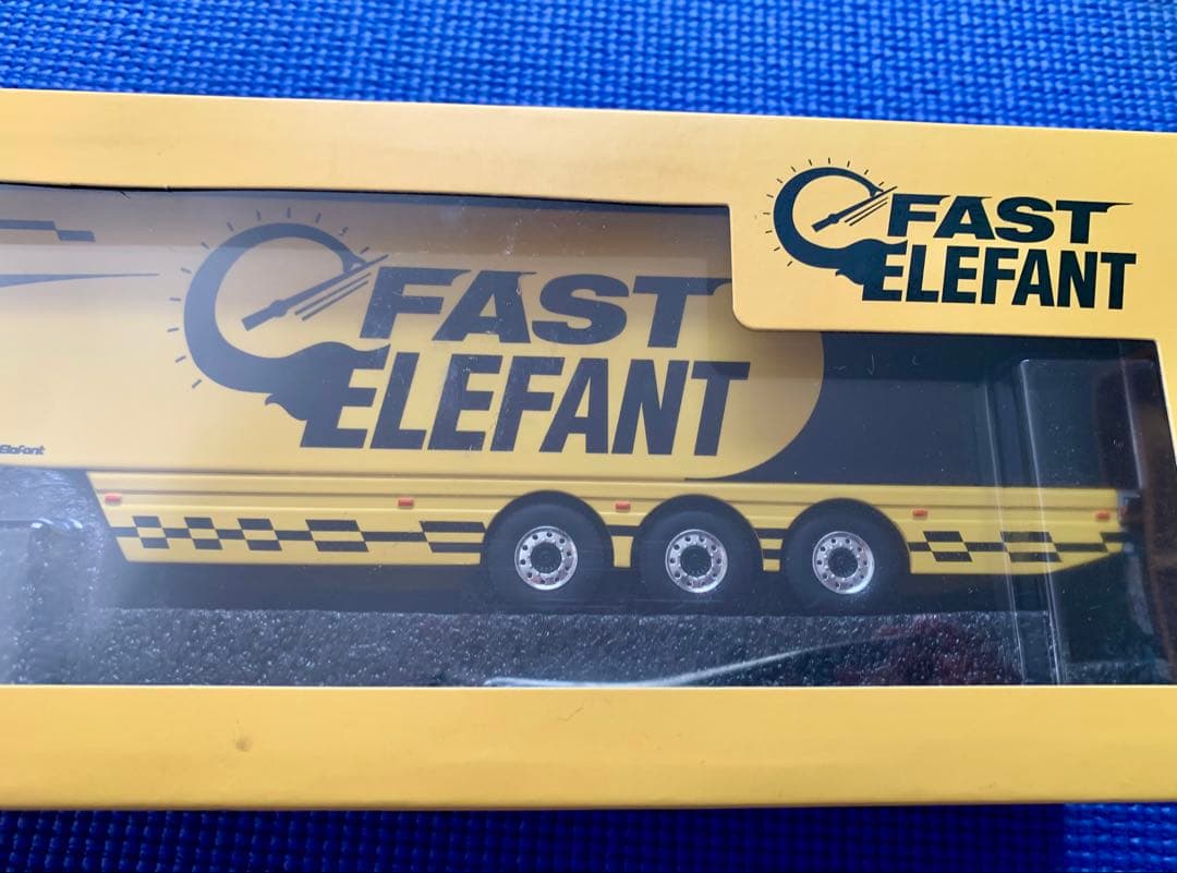 ☆【未開封】Fast Elefant x MOON Volvo FH4 トレーラ