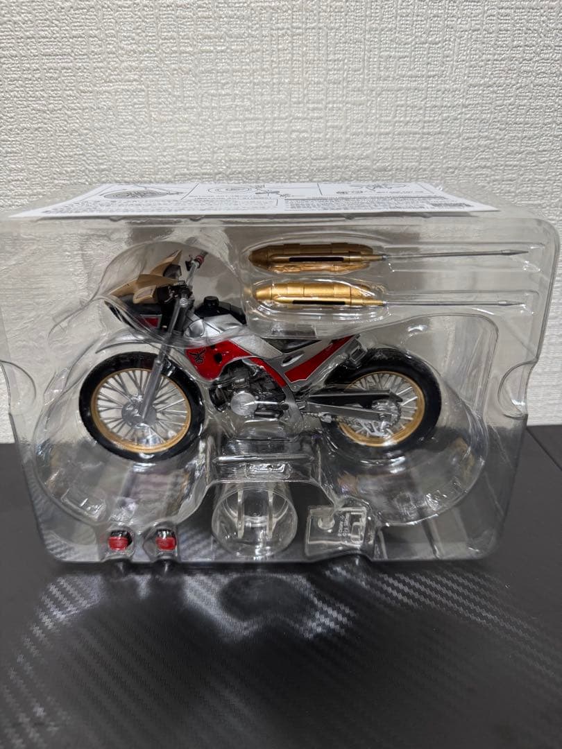 真骨頂 仮面ライダー （マイティ、ライジングマイティ）、トライチェイサー2000