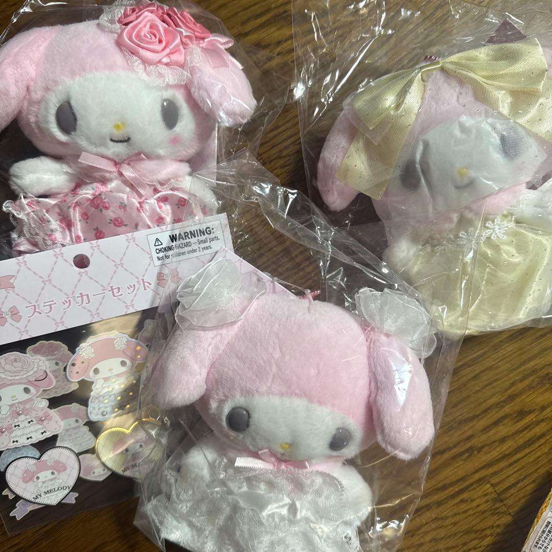 新品　レディマイメロディ　マスコットホルダー　サンリオ　マイメロ　バースデー