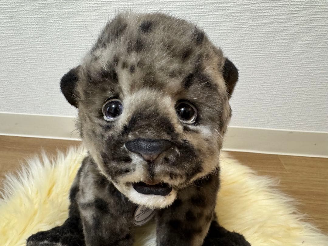 海外作家様作　アートドール　黒ヒョウの赤ちゃん