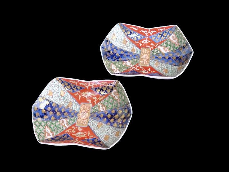 古伊万里　金襴手　波千鳥に幾何学紋の図　熨斗型変形皿　２枚E603AS-fbsj