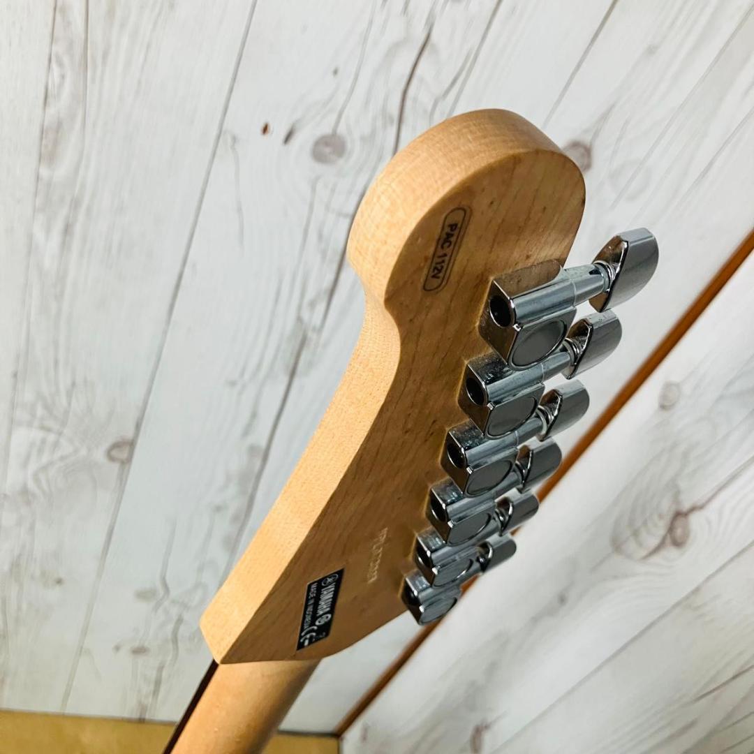 美品 YAMAHA PAC112V エレキギター ソニックブルー ソフトケース