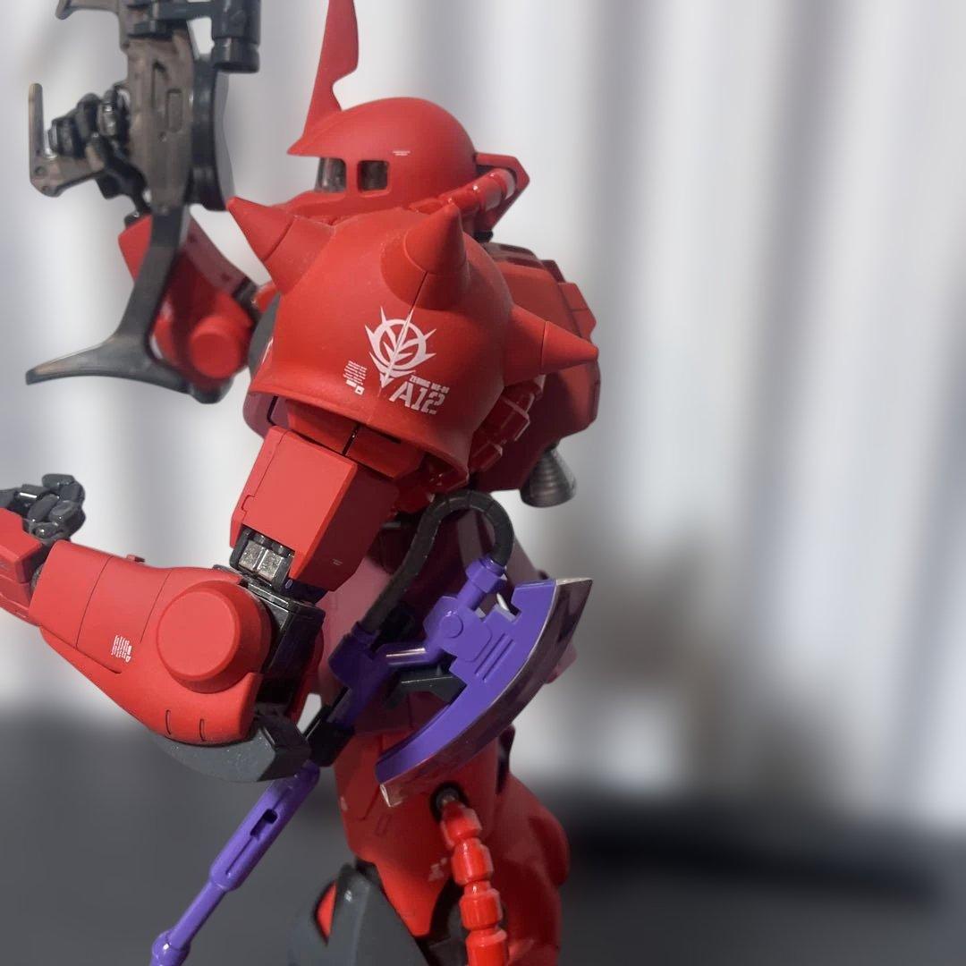 【美】【癒し】PGシャア専用ザクⅡ 組み立て塗装済みジャンク品