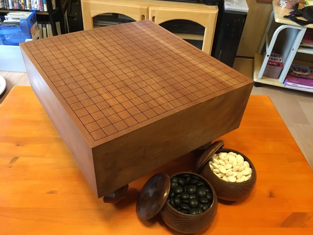 無垢一枚板の囲碁セット