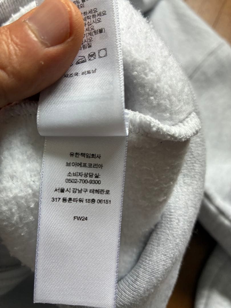 シュプリーム　パーカー　M