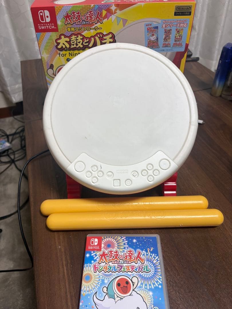 【超極美品】太鼓の達人 太鼓とバチfor Nintendo Switchソフト込