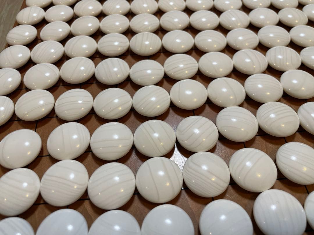 碁石　本蛤34号180個　本那智黒181個　白黒セット