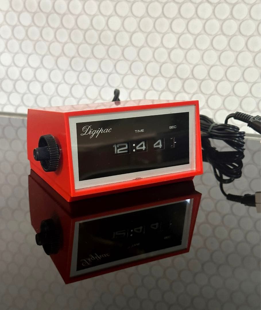 レトロポップ　ドラム式時計　デジタルクロック　置き時計　パタパタ　スペースエイジ