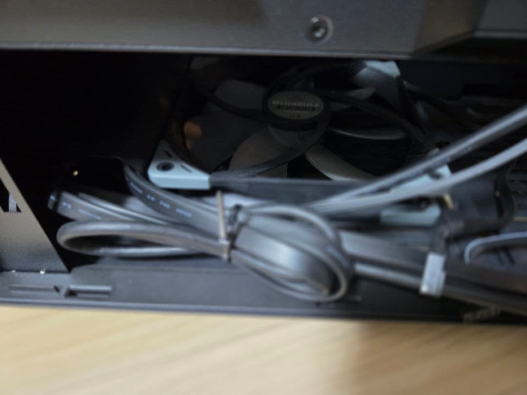 HYTE Y40　自作pc pcケース