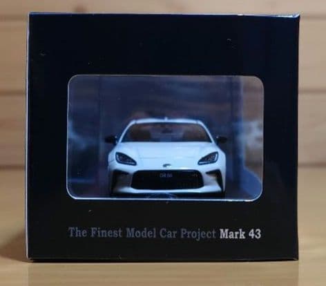 MARK43トヨタGR86 1/43クリスタルホワイトパール新品ミニカー