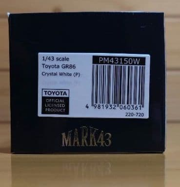 MARK43トヨタGR86 1/43クリスタルホワイトパール新品ミニカー