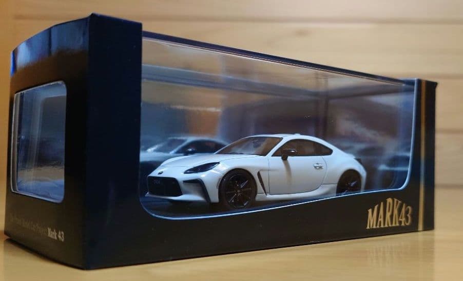 MARK43トヨタGR86 1/43クリスタルホワイトパール新品ミニカー