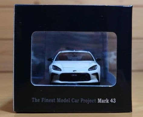 MARK43トヨタGR86 1/43クリスタルホワイトパール新品ミニカー