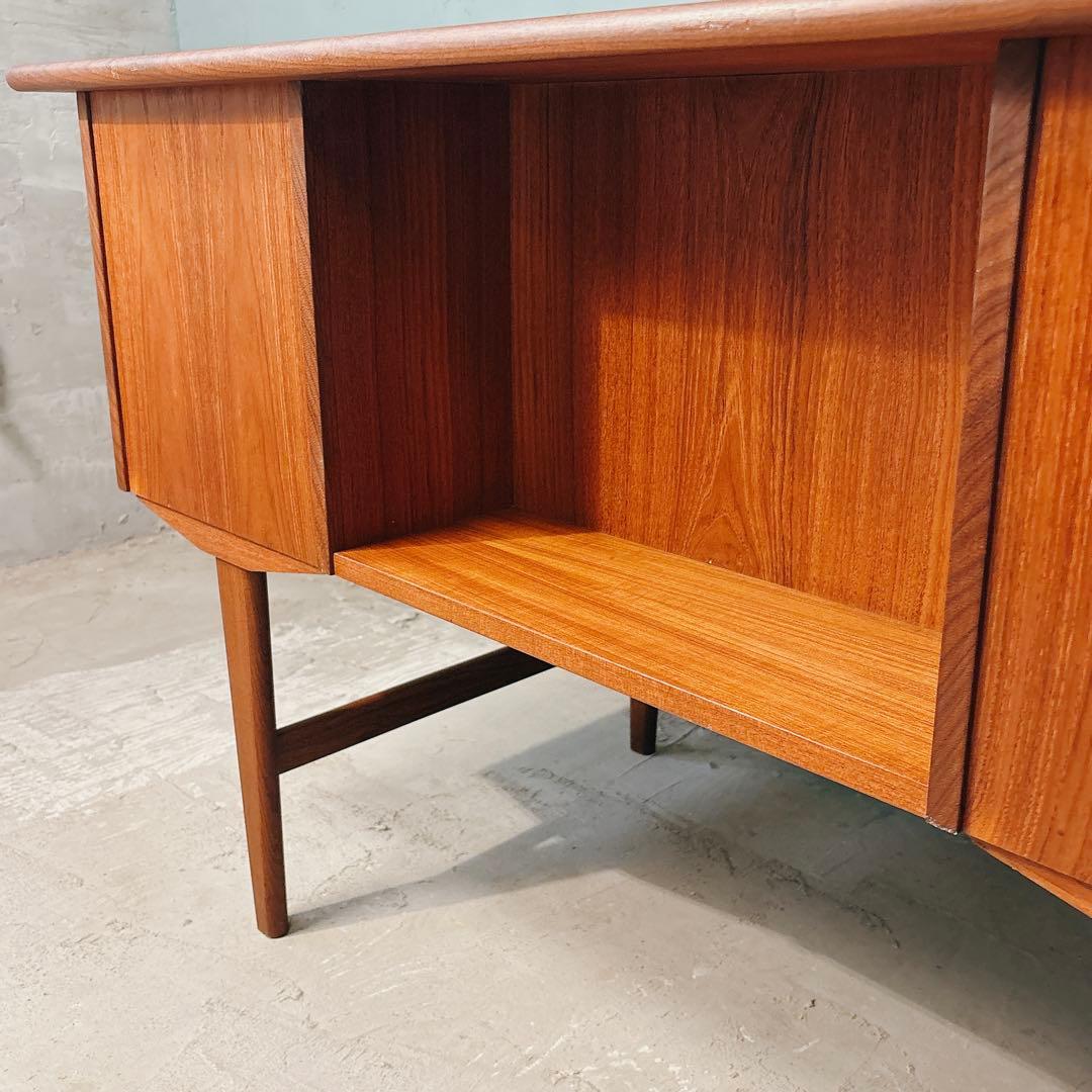 【eveve】デンマーク　チーク材　両袖デスク　北欧家具　北欧ビンテージ