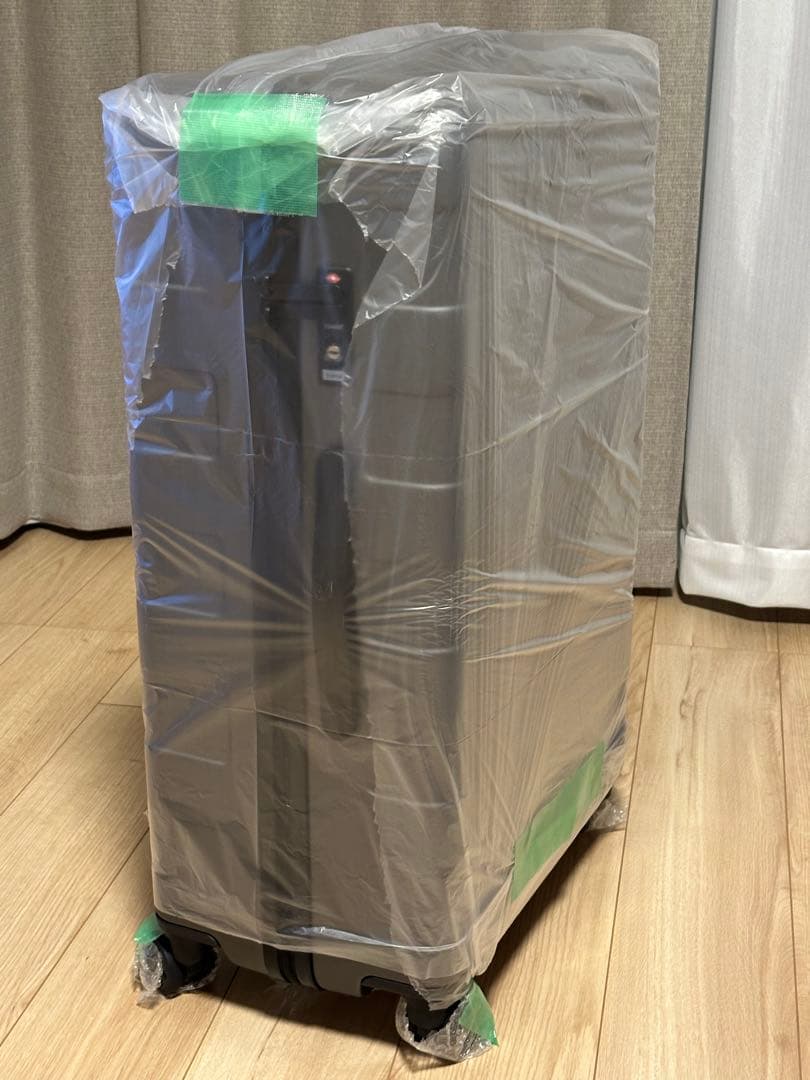 無印良品 ストッパー機能 ハードキャリーケース　グレー 75L