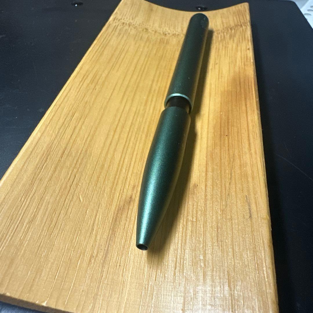 stilform 緑色 ボールペン 本体
