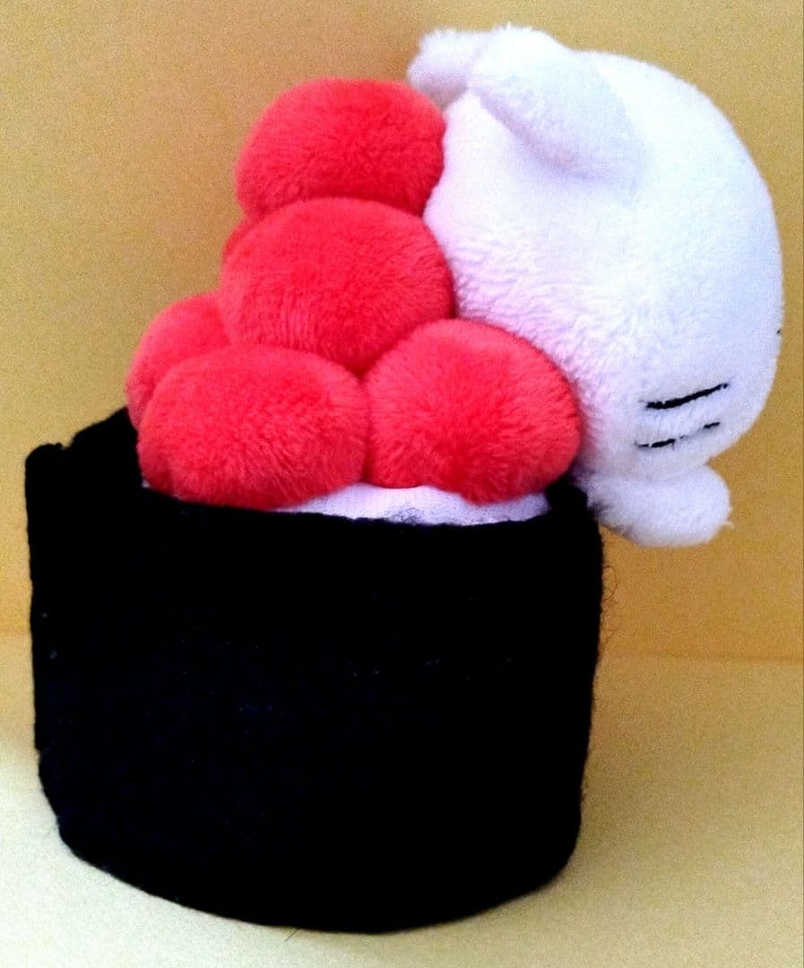 【激レア‼️】サンエックス にゃんにゃんにゃんこお寿司 イクラ ぬいぐるみ