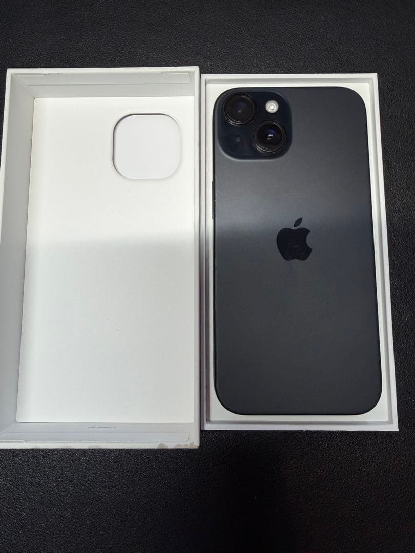 Apple iPhone 15 ブラック 256G SIMフリー