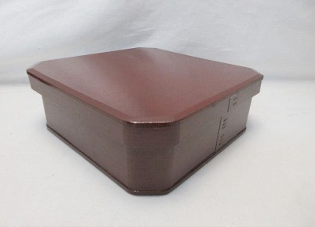 ほぼ未使用 懐石道具 木製 溜塗 大徳寺 弁当 縁高重箱 四客揃 刻印 紙箱