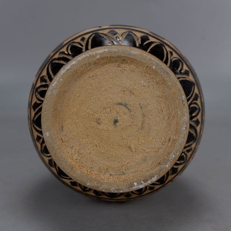 宋代磁州窯黒釉手制花玉壺春瓶 景徳鎮 陶磁器 装飾品 現代工芸品美術品 置物