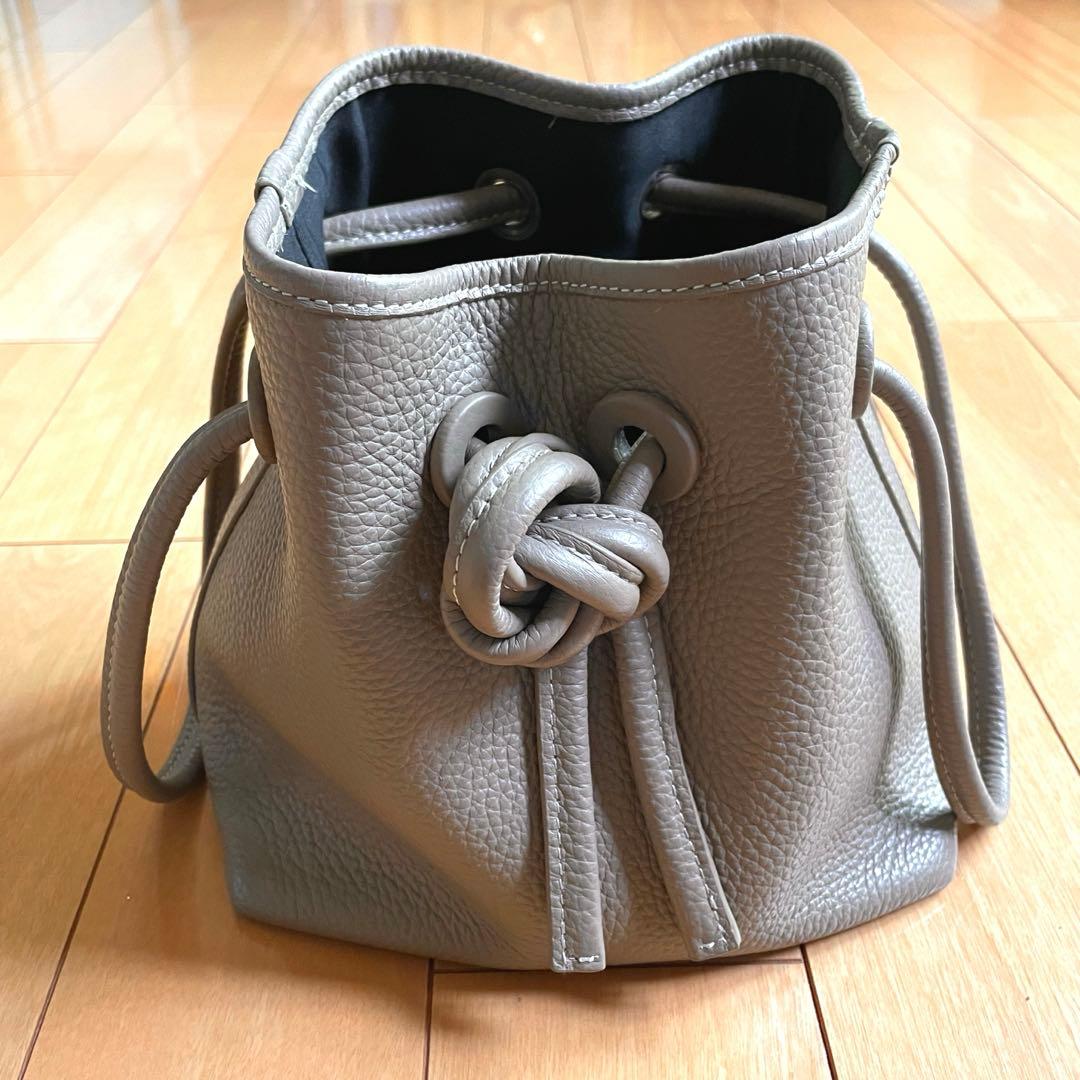 VASIC ボンド ミニ ハンドバッグ グレージュ