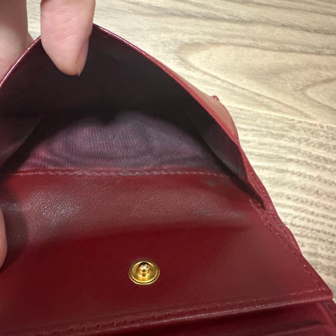 PRADA 折りたたみ財布