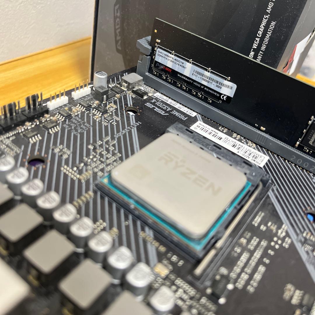 マザーボード ASUS PRIME A320i-K / 2400G / 4gb