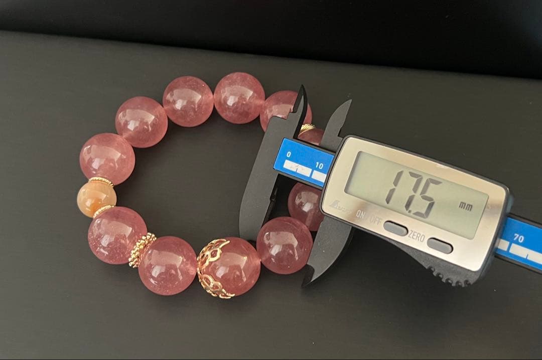 大玉♡恋愛運アップ♡ストロベリークォーツとサーモンピンクサゲのブレスレット