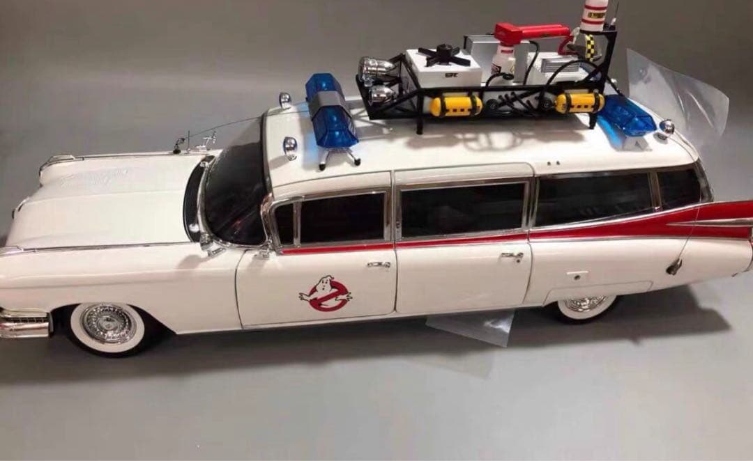 Hot Wheels ゴーストバスターズ エクスプレス 1/18ミニカー