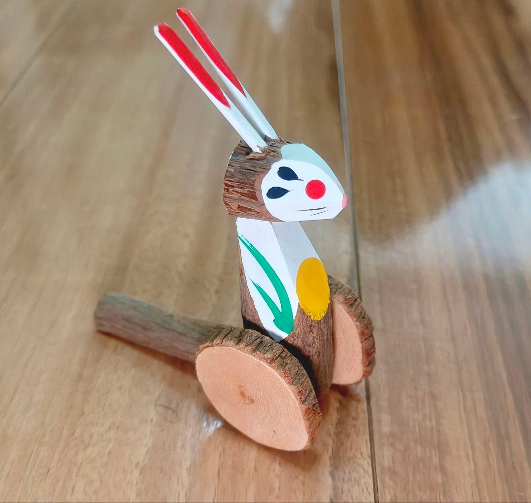 杵島山一刀彫　大八車　兎