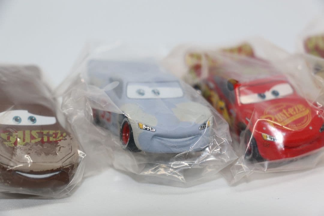 トミカ　カーズ　ライトニング・マックィーンデイ　コレクション2019