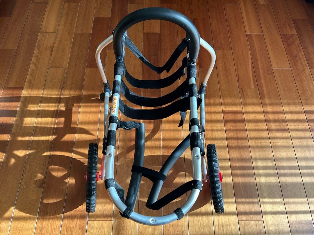 大型犬用　「ポチの車いす」