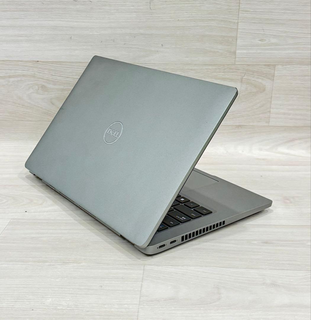 11世代Corei7ノートDell Latitude/メモリー16GB/512G