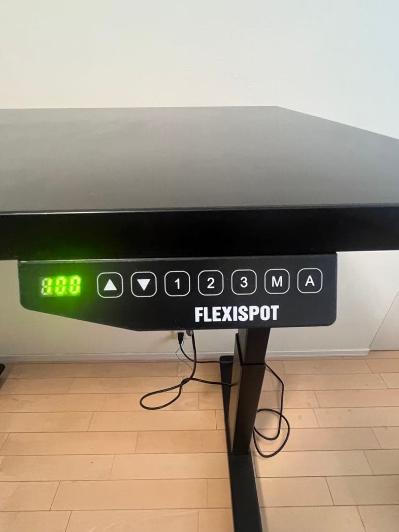 FLEXISPOT E3 電動式昇降デスク（ブラック／天板付き）