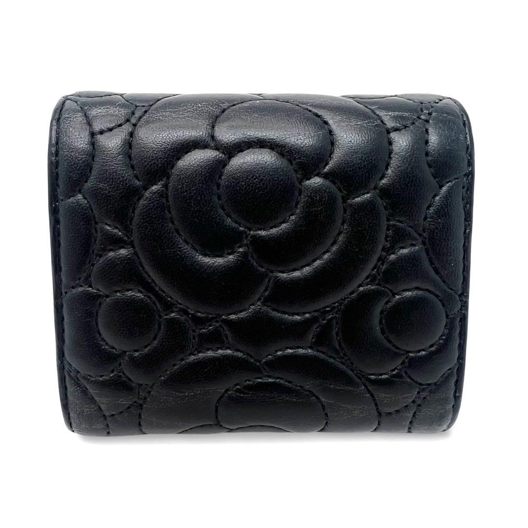 CHANEL シャネル カメリア エンボス 三つ折り財布 コンパクトウォレット