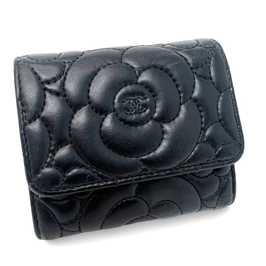CHANEL シャネル カメリア エンボス 三つ折り財布 コンパクトウォレット