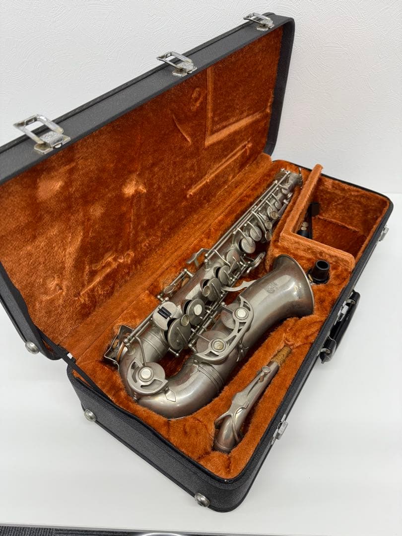 アルトサックス　ケース付き