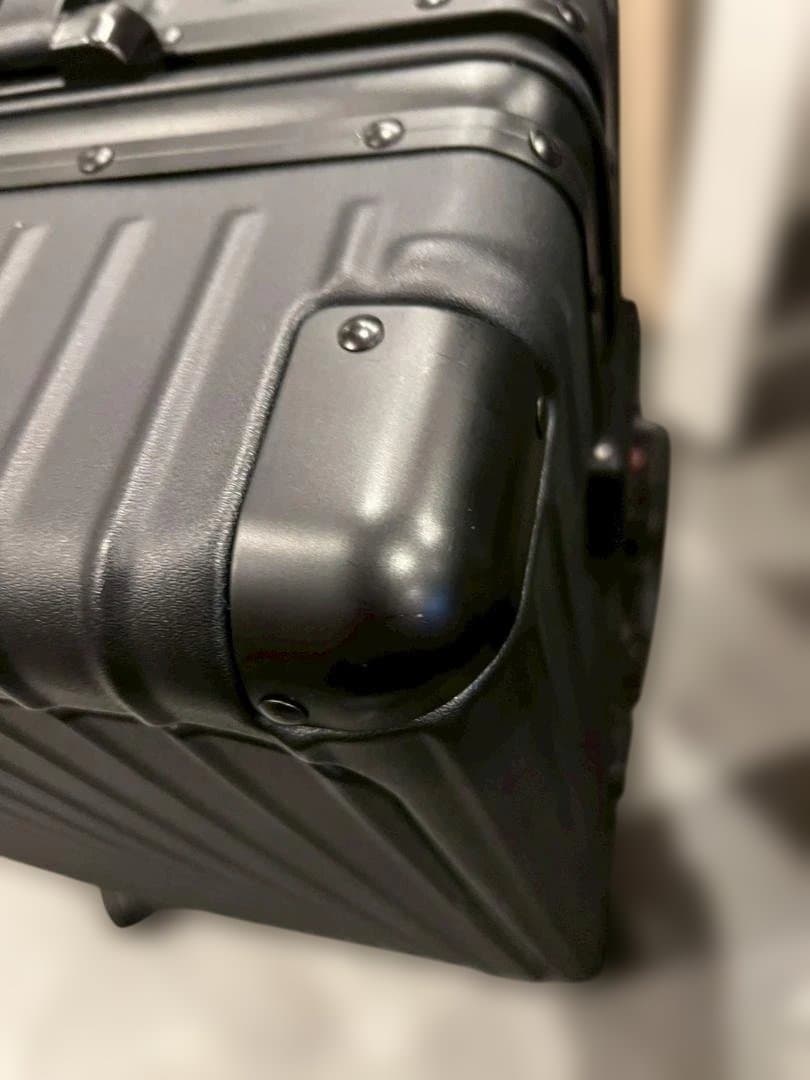 リベティ多機能キャリーケース【マットブラックS】B8　TSAロック　スーツケース